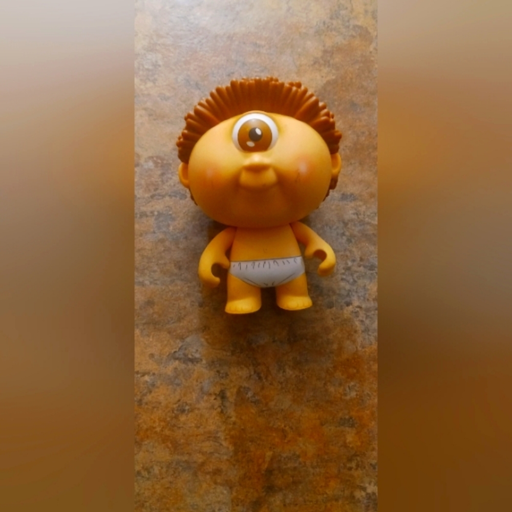 Cabbage pail kids Cyclops Vinyl Kids Toy Figure - Cute One-Eyed Character